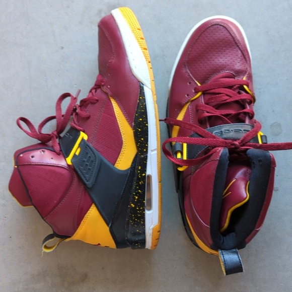 Jordan Flight 45 High USC Men's Gold & Burgundy 2013 High Top Sneakers Size 11.5 - Picture 1 of 8